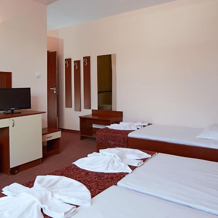Guesthouse Kirov Ράβντα Εξωτερικό φωτογραφία