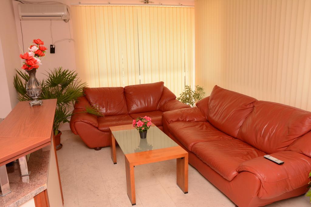 Guesthouse Kirov Ράβντα Εξωτερικό φωτογραφία
