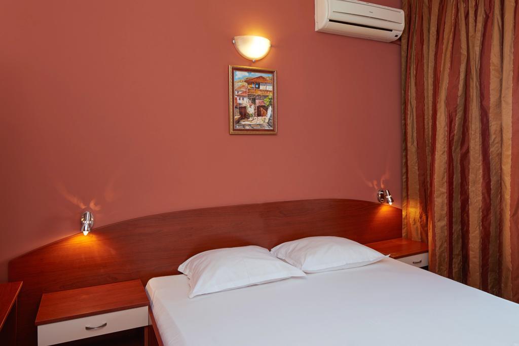Guesthouse Kirov Ράβντα Εξωτερικό φωτογραφία