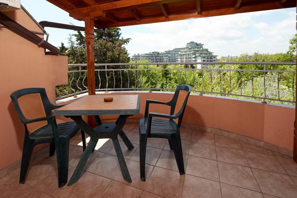 Guesthouse Kirov Ράβντα Εξωτερικό φωτογραφία