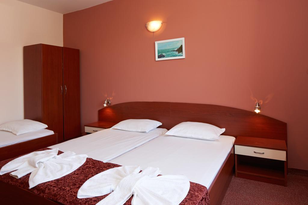 Guesthouse Kirov Ράβντα Εξωτερικό φωτογραφία