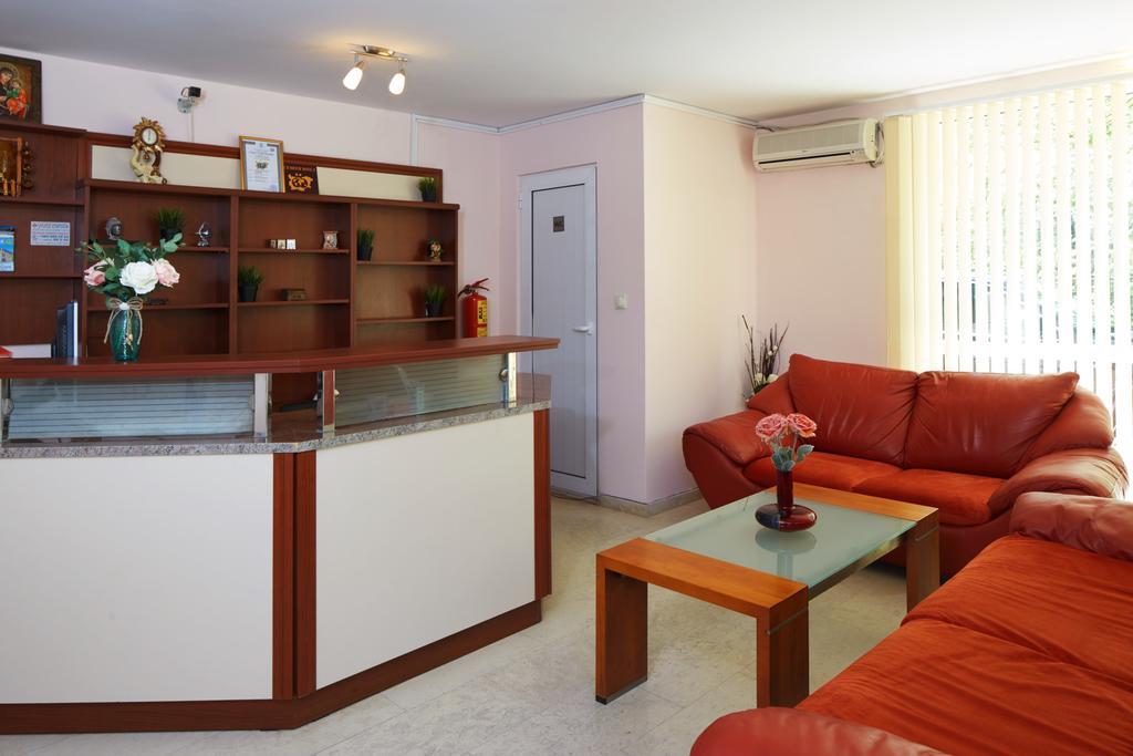 Guesthouse Kirov Ράβντα Εξωτερικό φωτογραφία